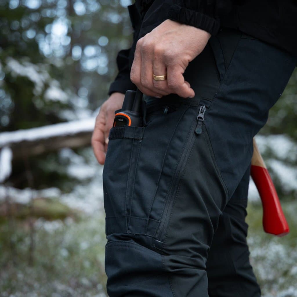 bn001-v2-essential-mobile-pocket_5106_jpg