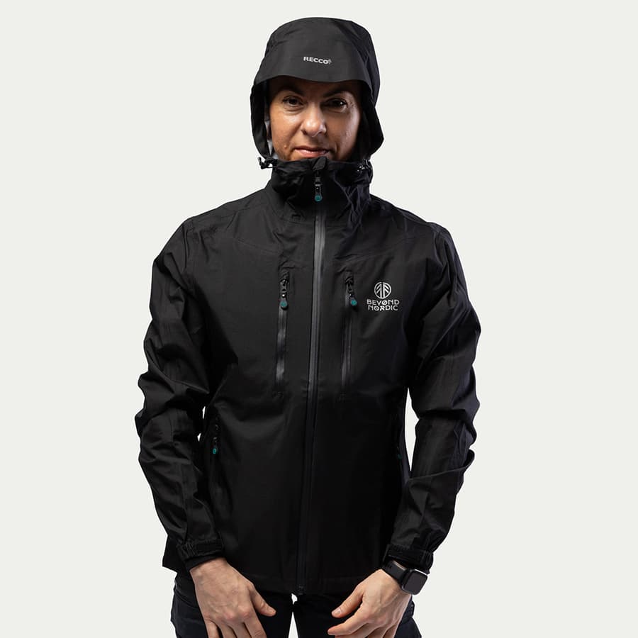 106_8ce0b3c10a-bn301v2-w-black-9-square