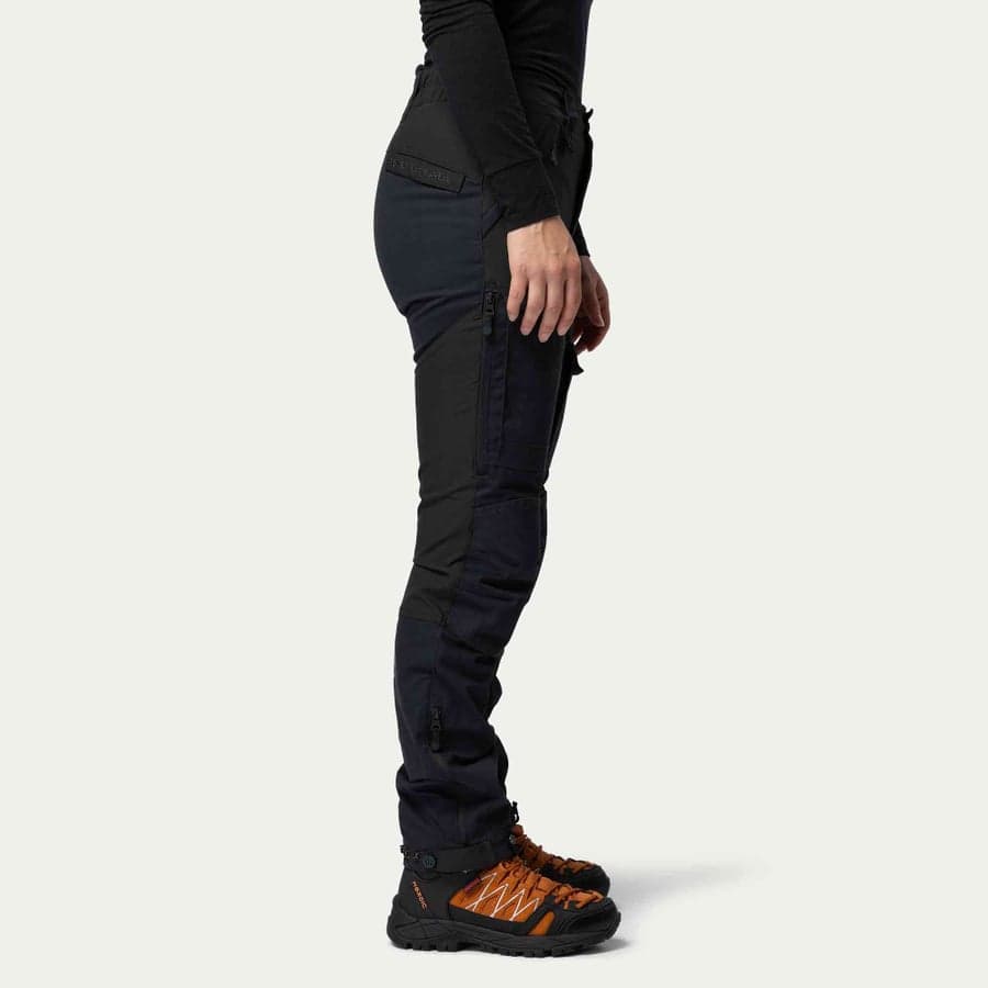 110_2000f2f3e5-bn001v2-w-offblack-7-square