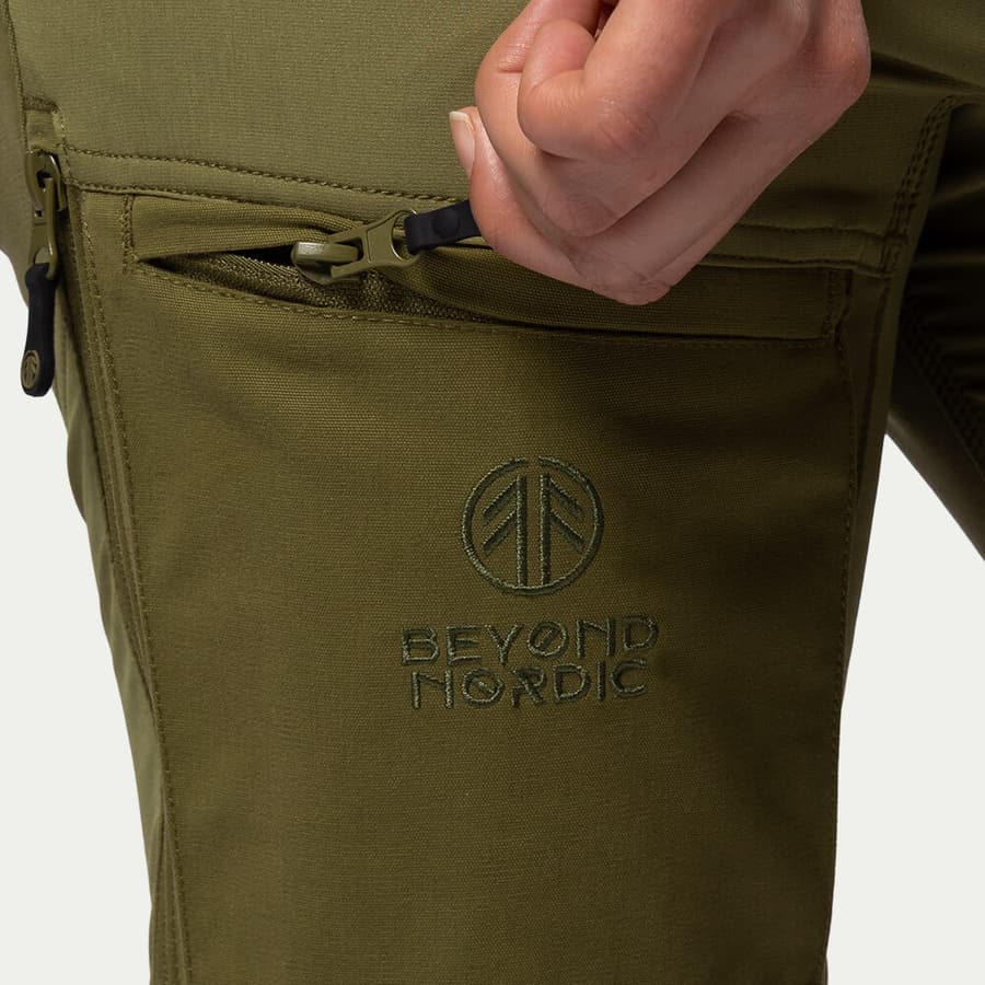 110_2be2590cca-bn001v2-w-moss-19-square