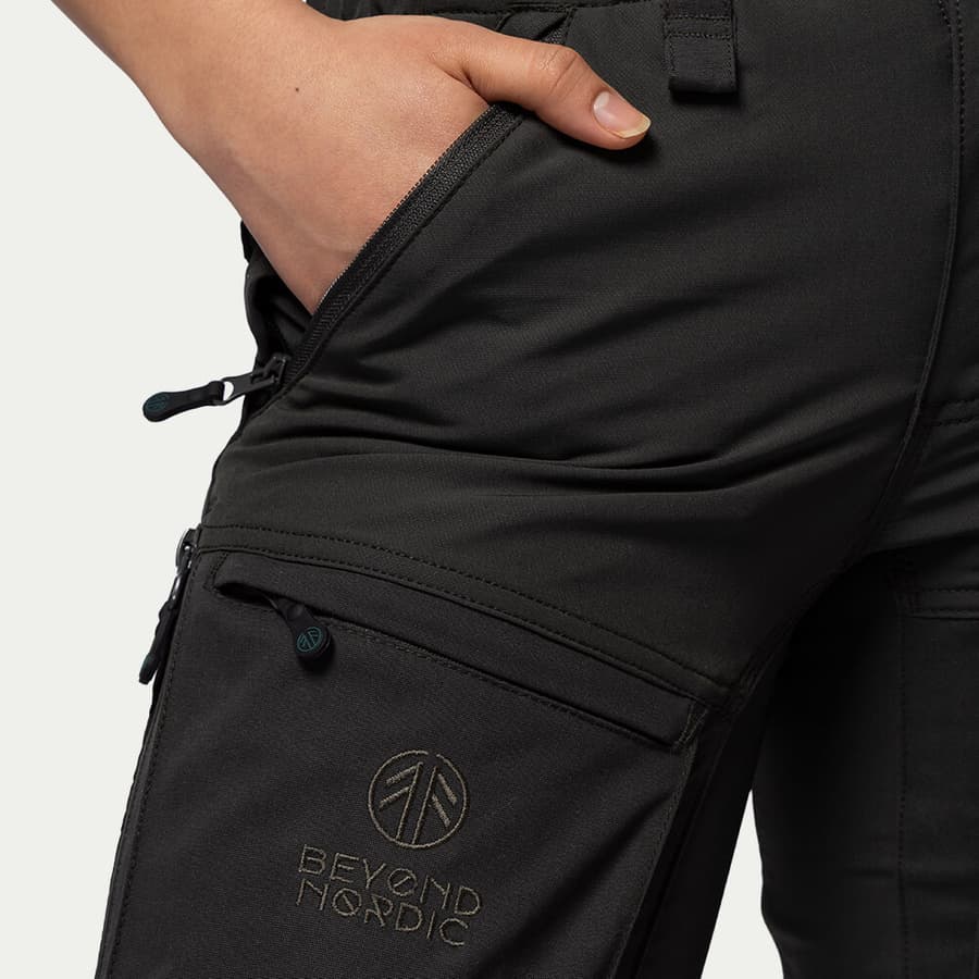 110_6746ab9c92-bn001v2-w-unexplored-16-square