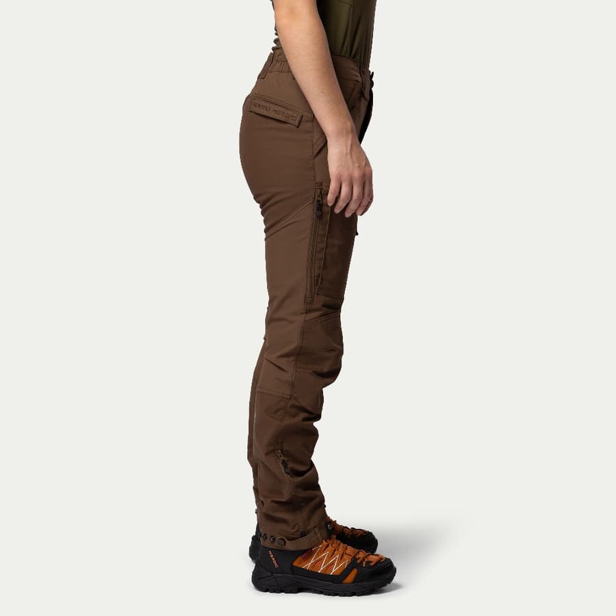 110_808f6edd95-bn001v2-w-sepia-9-square