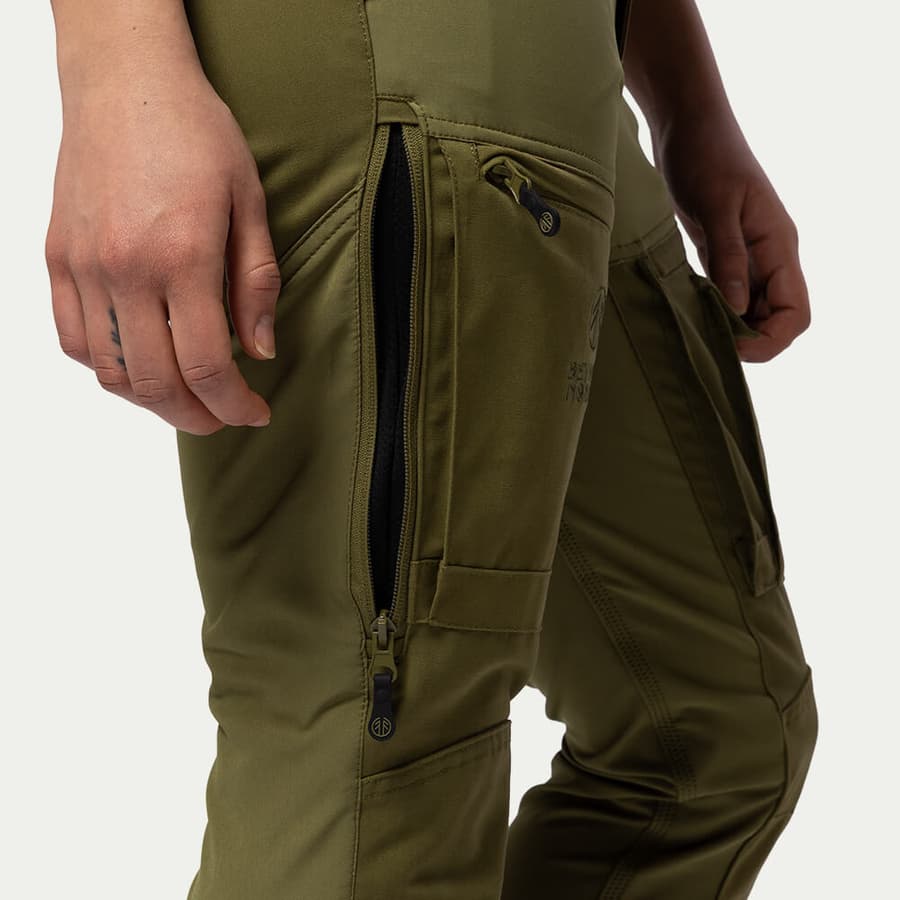 110_92bb89e1d5-bn001v2-w-moss-22-square