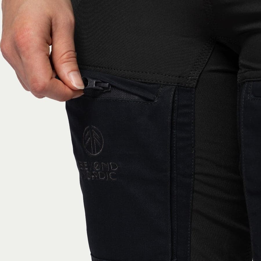 110_b694a55918-bn001v2-w-offblack-11-square