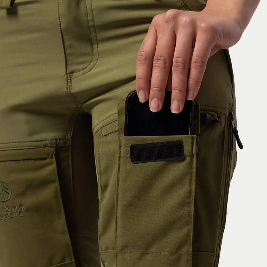 110_d4577712e8-bn001v2-w-moss-25-square