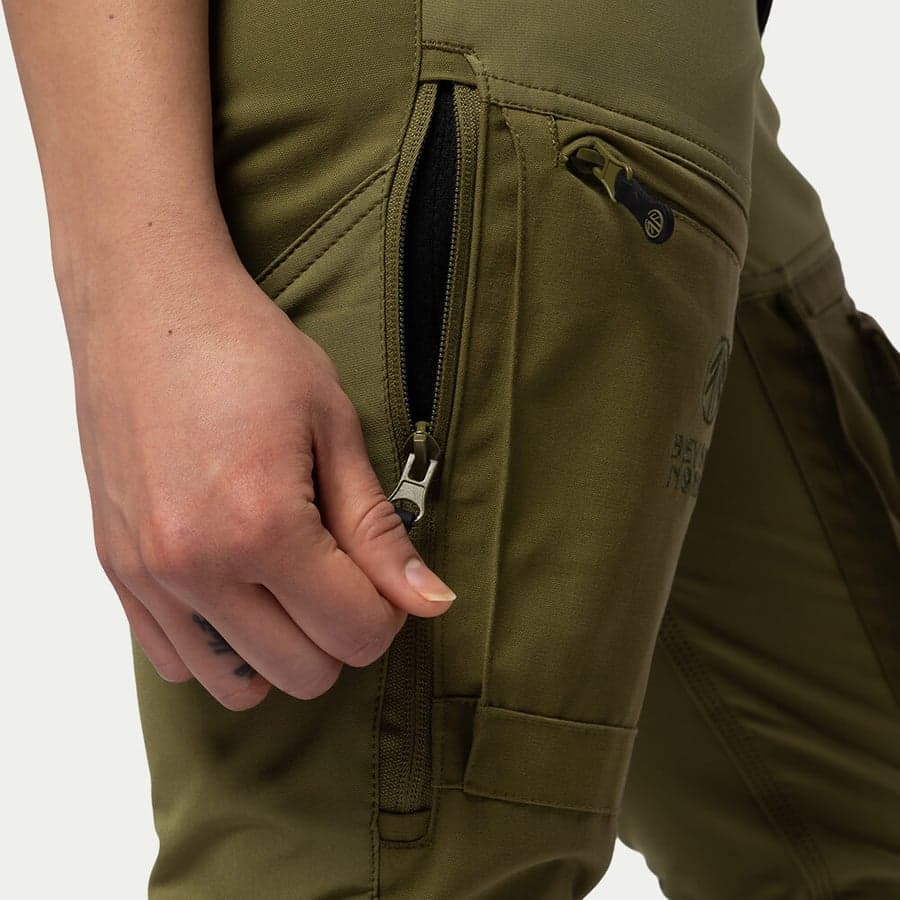 110_f567444eb2-bn001v2-w-moss-21-square