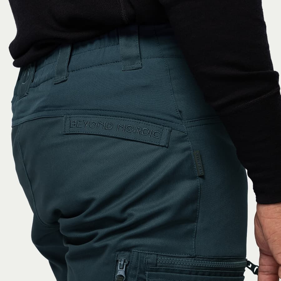 113_cb9b2b3f49-bn008-m-midnight-14-square