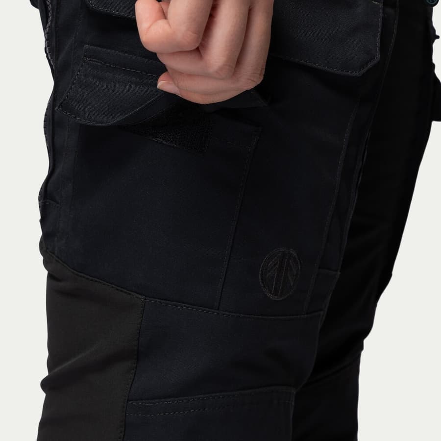 114_228ea9500b-bn008-w-offblack-1810824-square