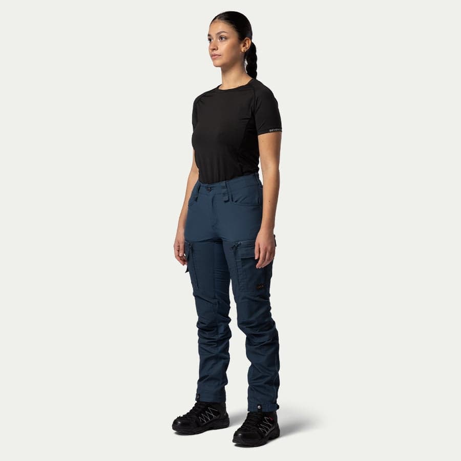 114_d253f324b2-bn008-w-midnight-310829-square