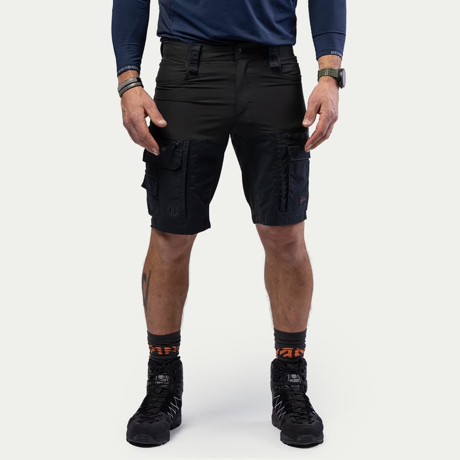 117_ce6e652ec2-bn010-m-offblack-06-square