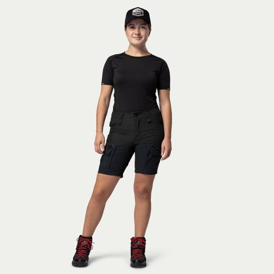 118_d1a6224443-bn010-w-offblack-2-square