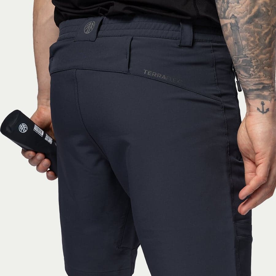 124_c1668668a8-bn013-m-carbon-2-15-square