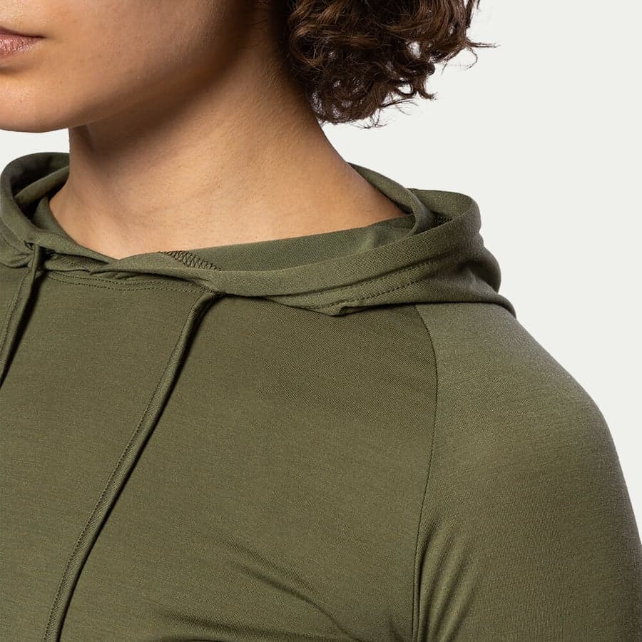 131_62cf0180ce-bn213-w-moss-b-23-square