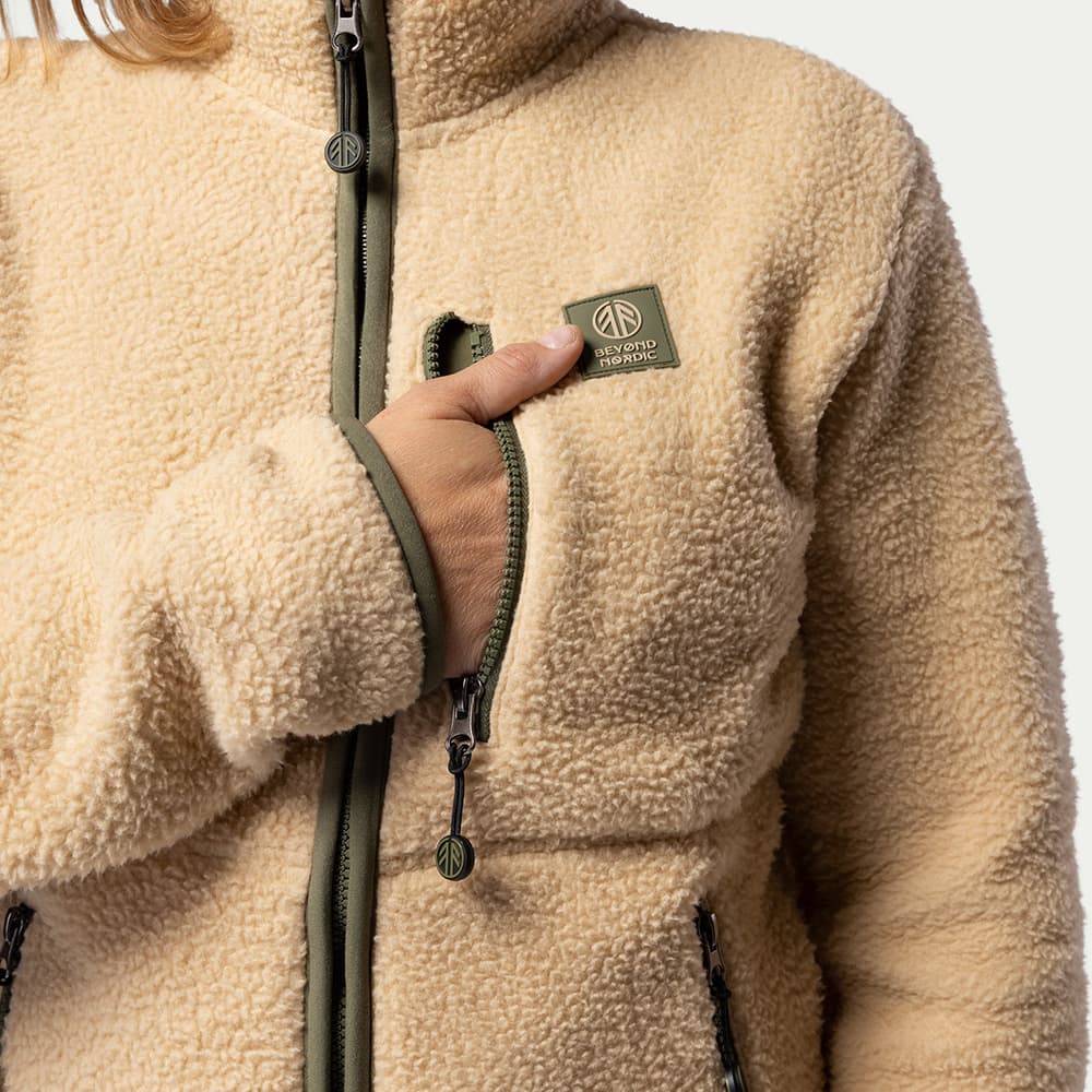 135_a39f876897-bn308-w-beige-moss-02-full