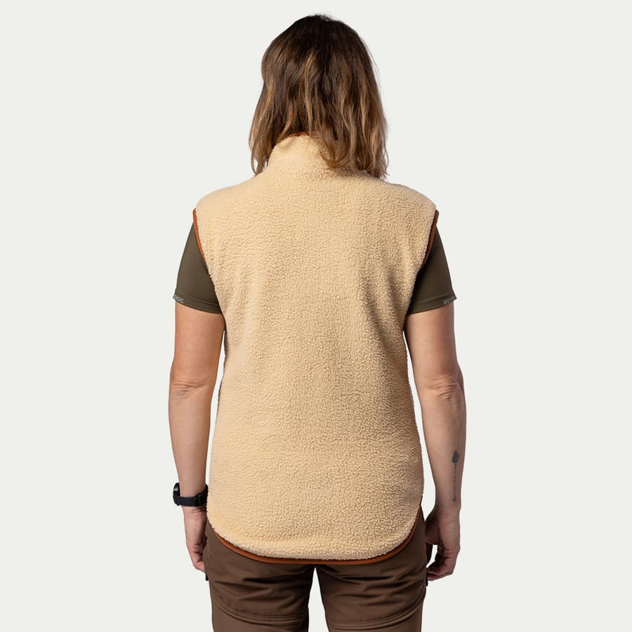 137_3ec5b522f8-bn309-w-beige-clay-06-square