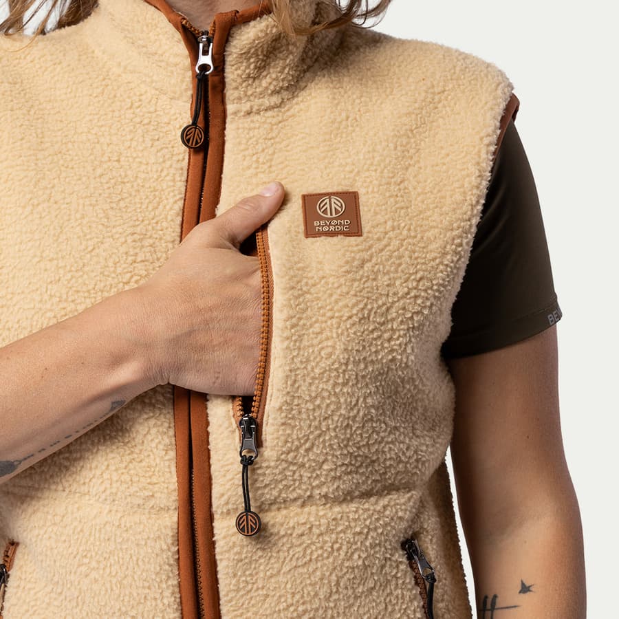 137_94ce53892c-bn309-w-beige-clay-01-square