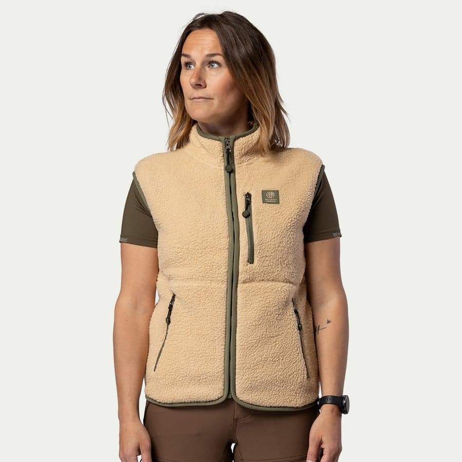 137_cabaf8707a-bn309-w-beige-moss-07-square