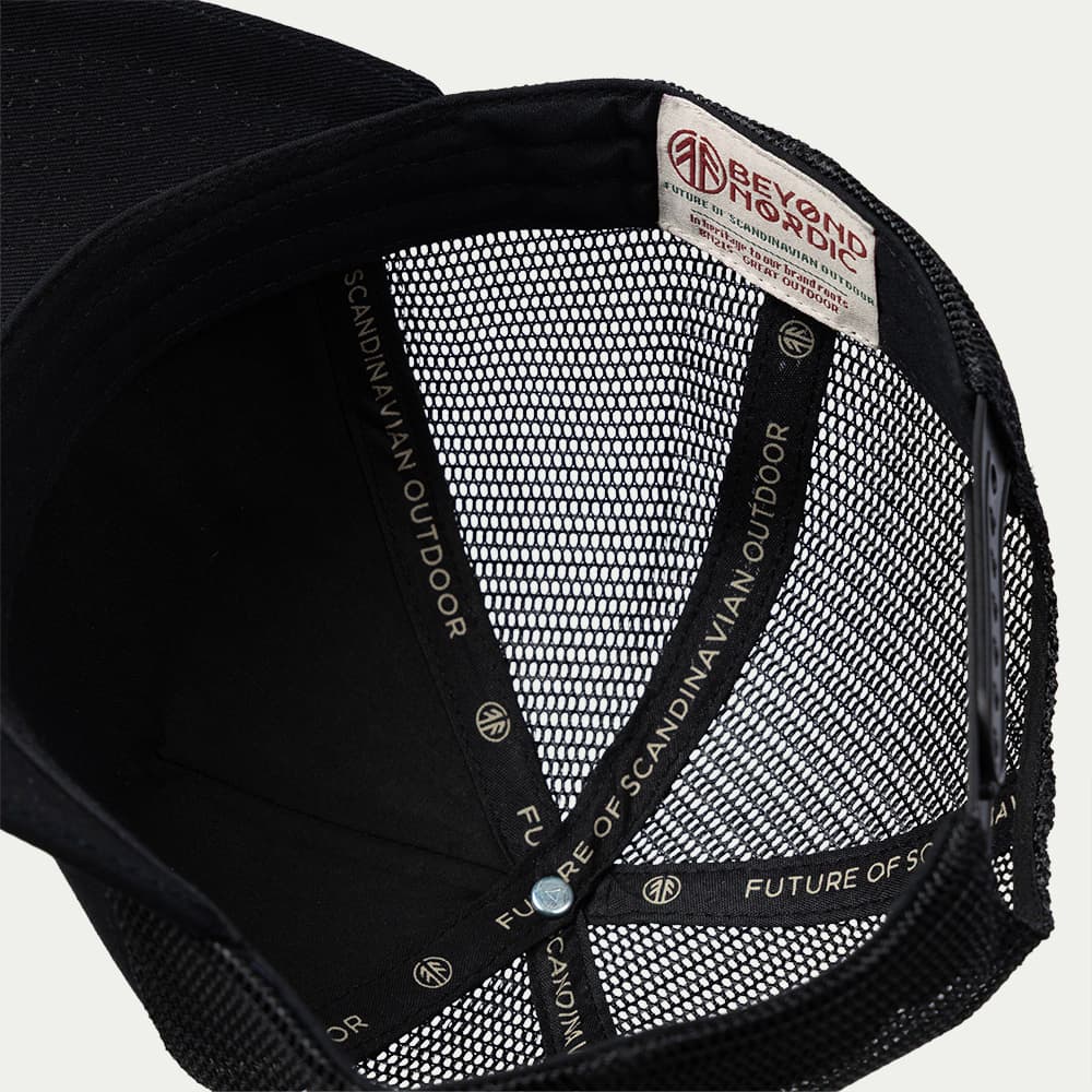 148_bb5ba33fd1-bn215-trucker-black-full