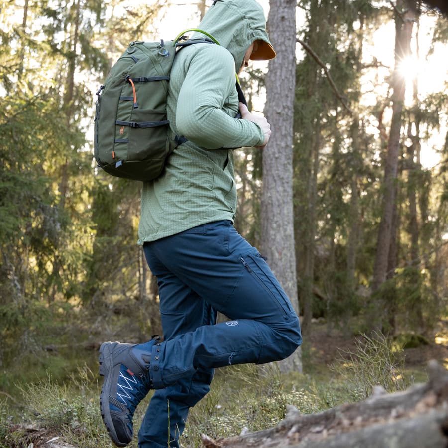 149_ec7d6d8aa5-bn001v2-m-midnight-square