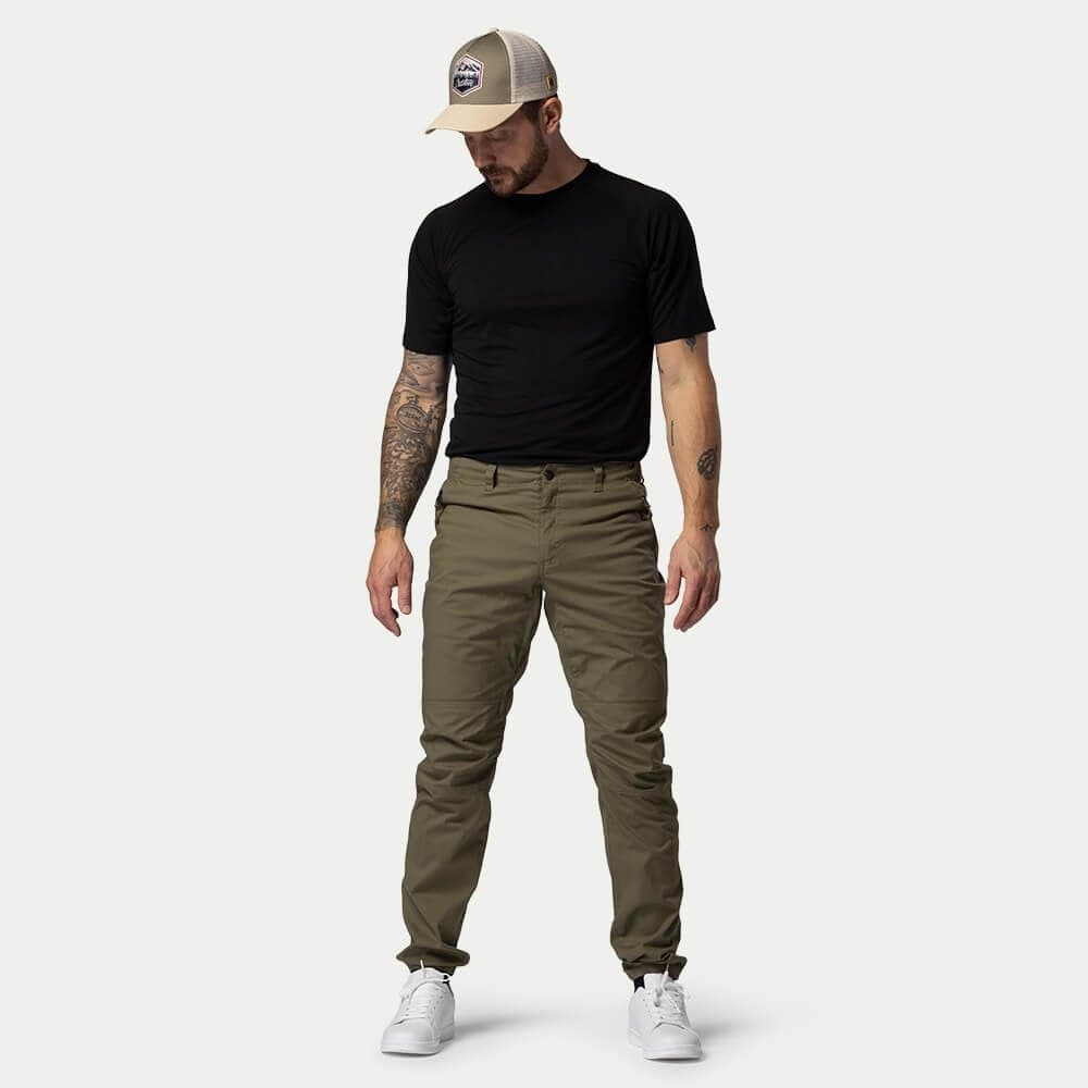 151_82d84fa2c3-bn011-m-lichengreen-1-2-full