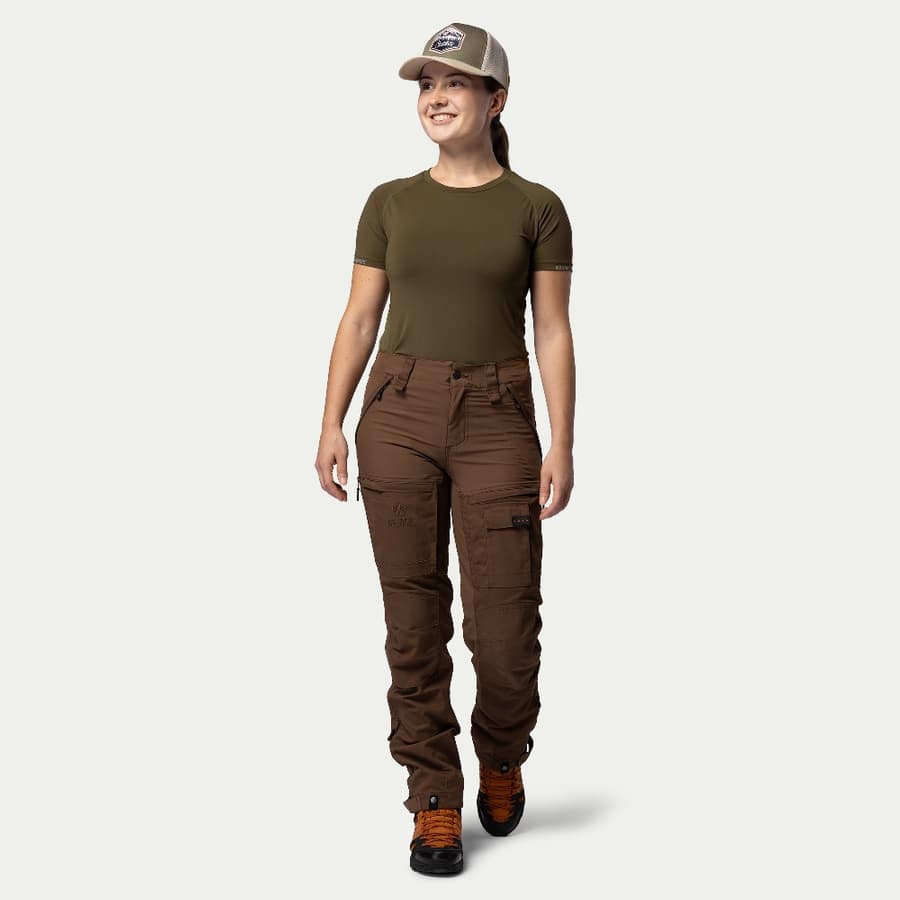 153_5c23d8797f-bn001v2-w-sepia-2-square