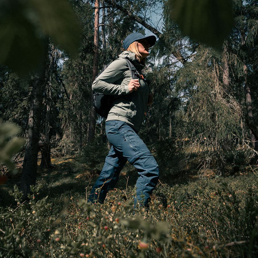 155_bee667650e-bn002v2-w-midnight-square