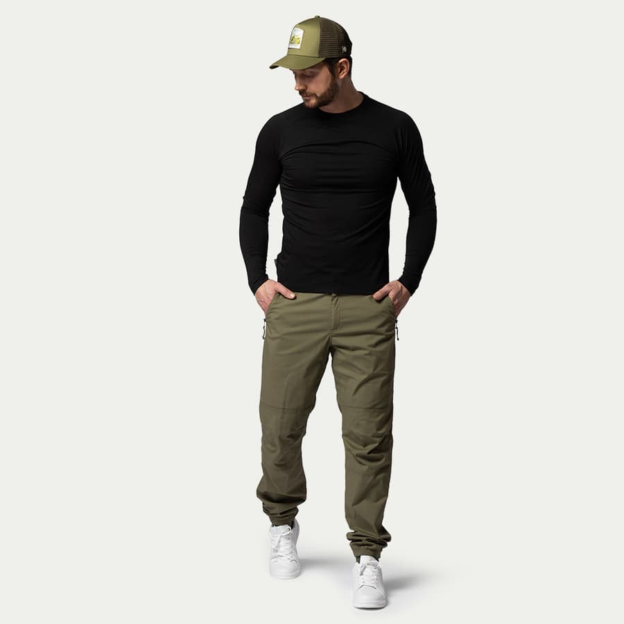 159_05213f4173-bn219-onyxblack-m-4-square