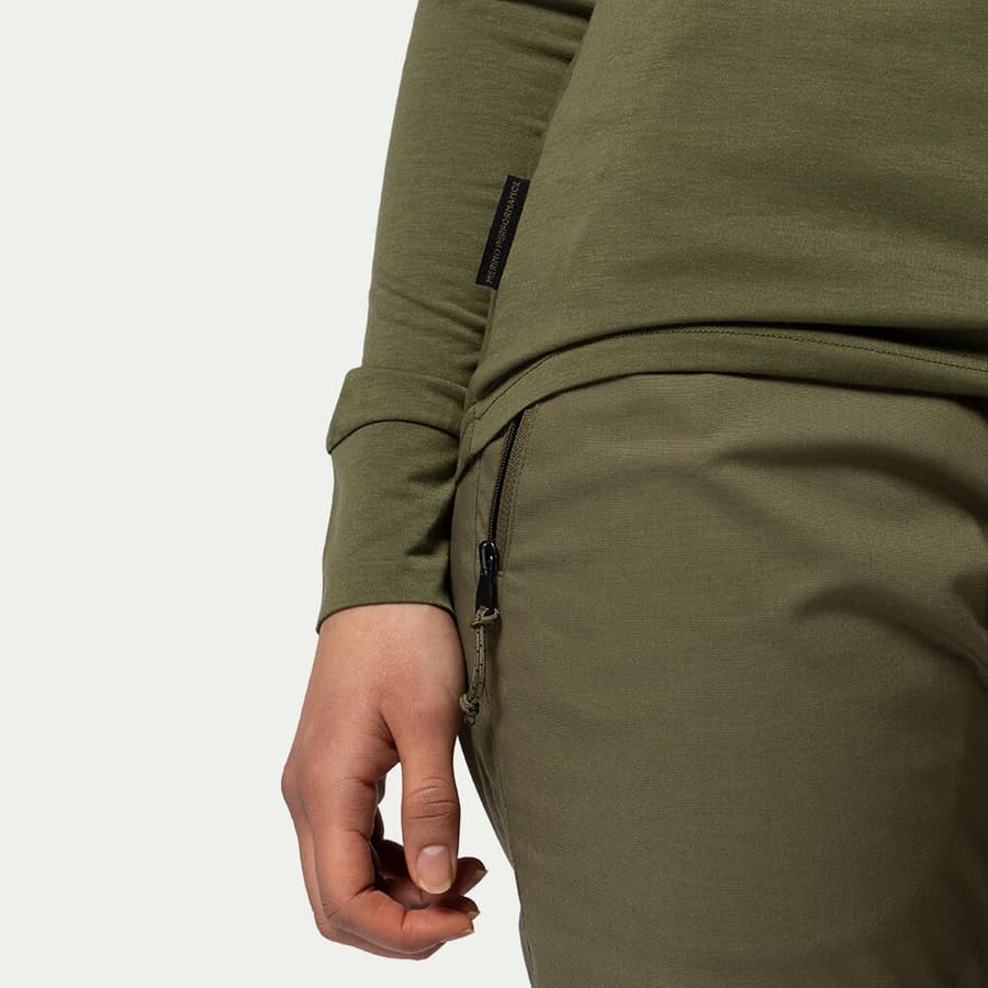 160_7cb0c1838f-bn219-w-moss-12-b-square