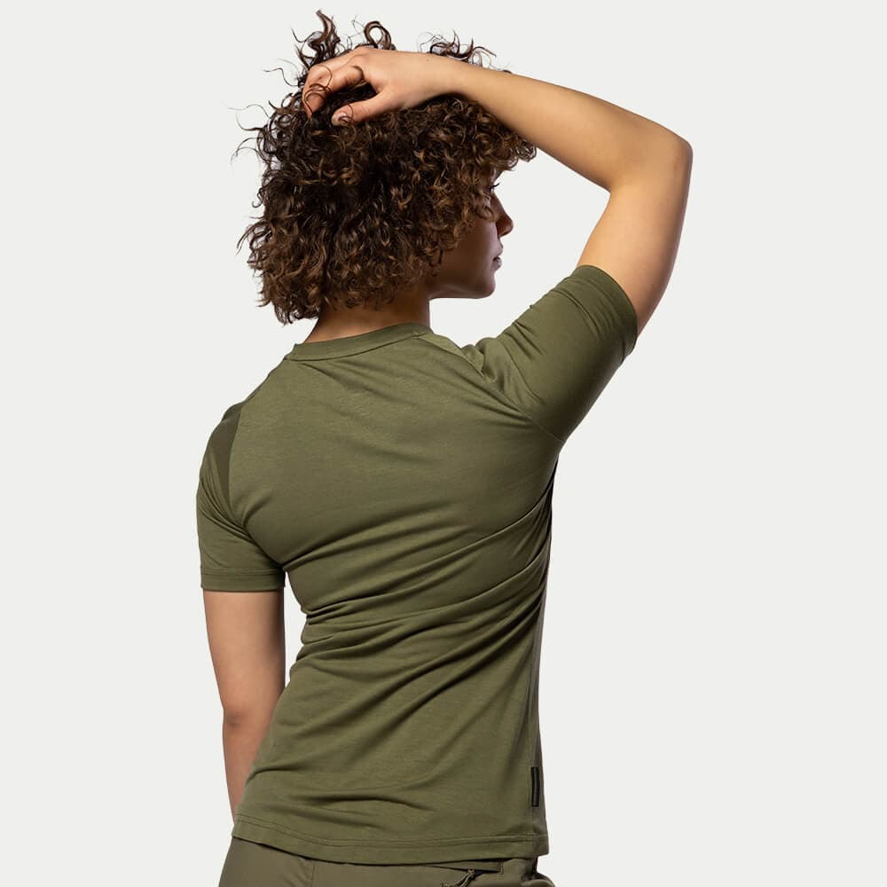 161_1232867eee-bn216-w-moss-12-full