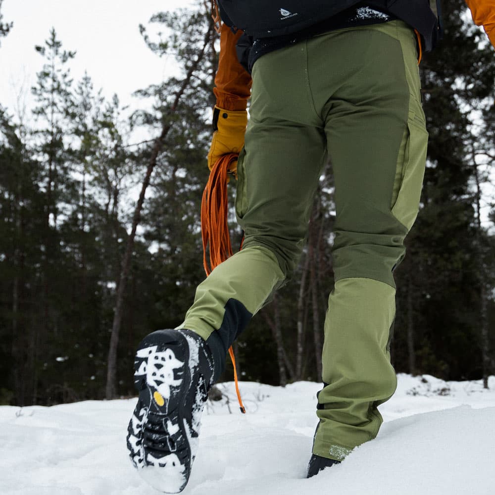 187_4d628e3caf-bn004-winter-96-full