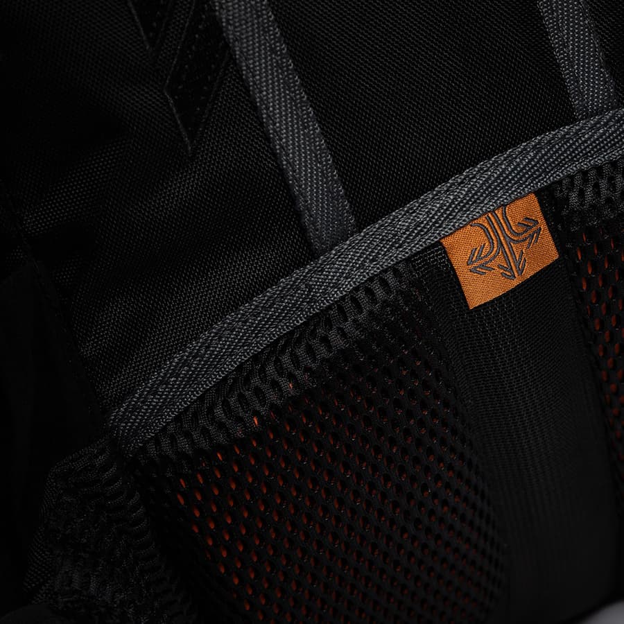 206_7aaf06fe36-bn507-backpack-01-square
