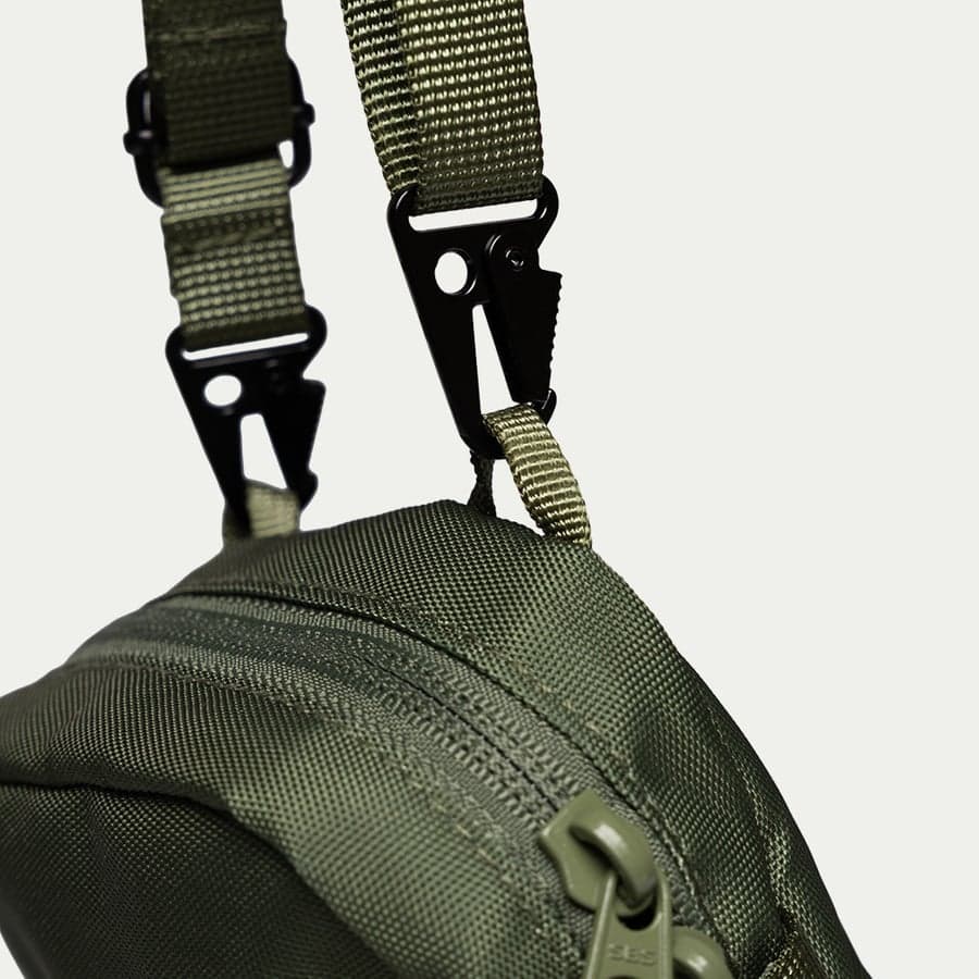 209_0364e4cddb-bn509-sling-green-4-square