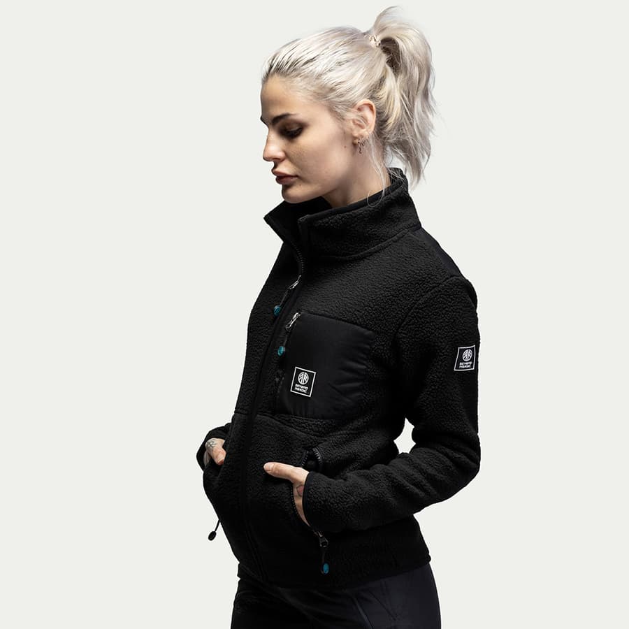 30_4ebe8905b3-bn303-w-black-4-square