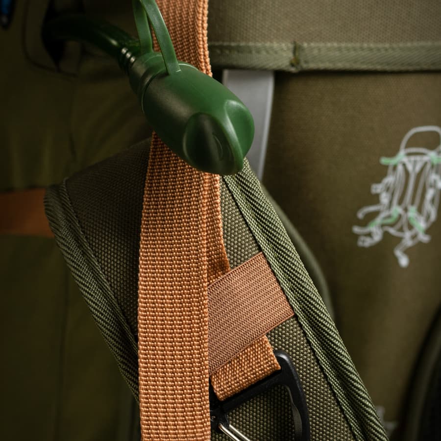 79_aca98dd386-beyond-nordic-backpack-55l-green-5-square