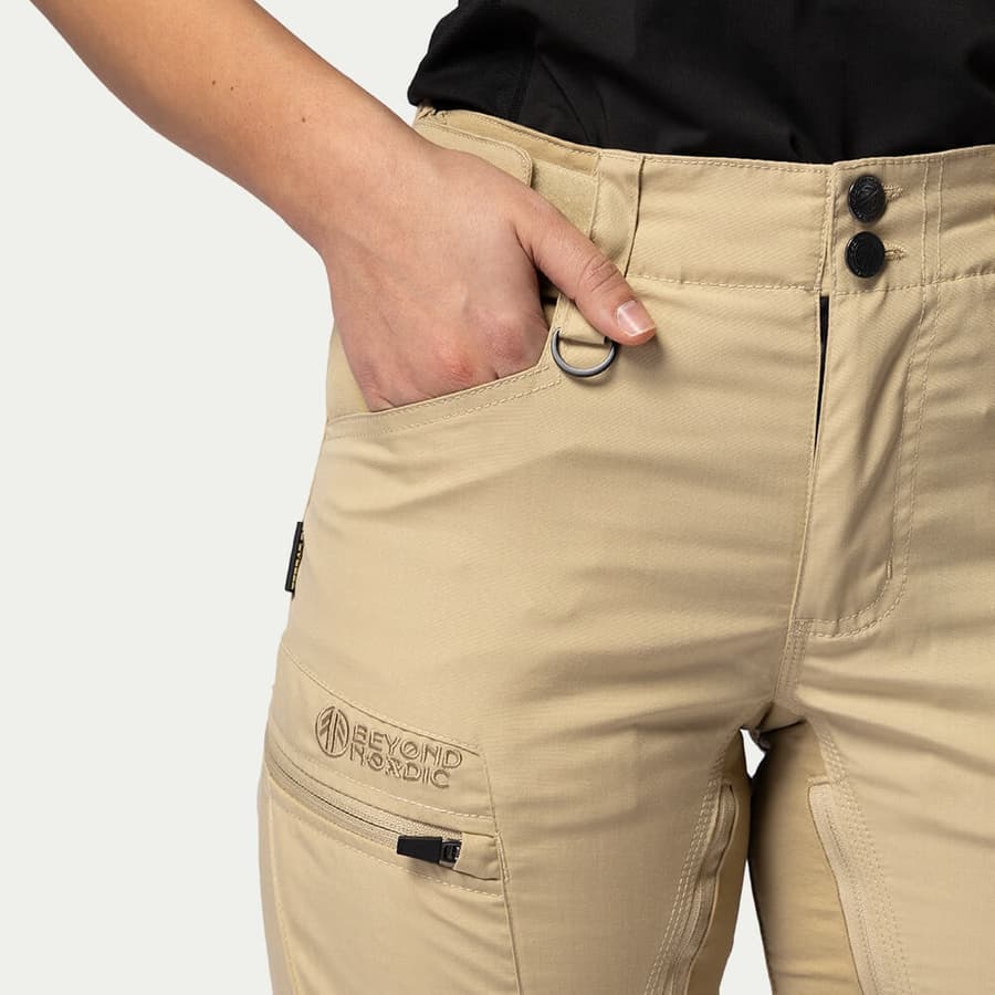 7_83bb21aaaf-bn004-w-mojavedesert-1310941-square