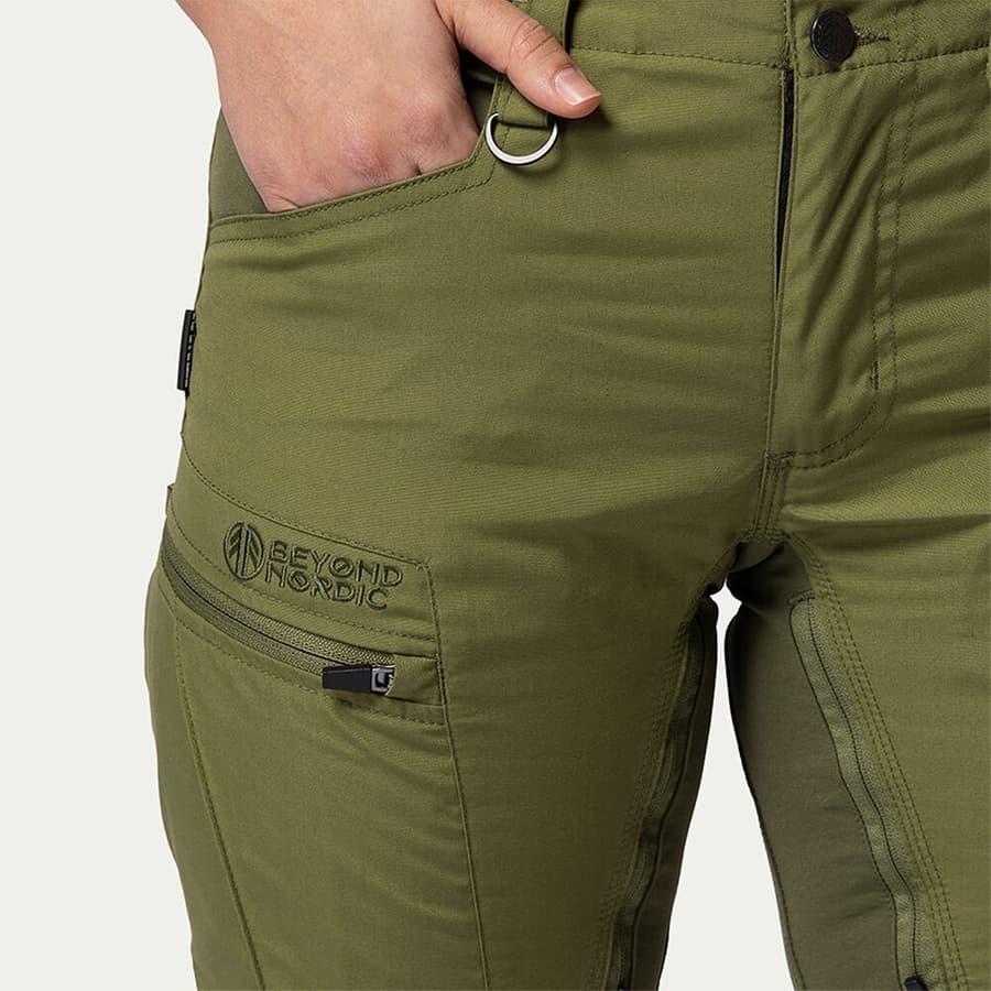 7_b5a2d5296e-bn004-woodlandgreen-w-13-square