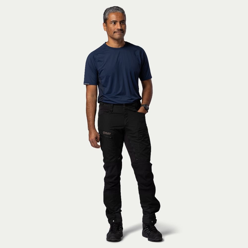 8_6f9a7862a0-bn004-m-forestnight-210846-full